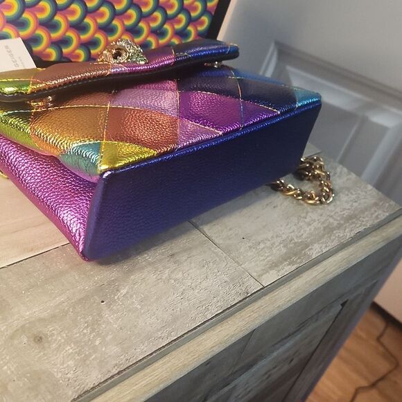 Kurt Geiger RARE Rainbow Metalic Quilted Kensington NWT - Picture 5 of 5